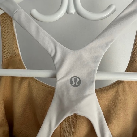 Lululemon Venus tank top☀️ - Picture 3 of 4